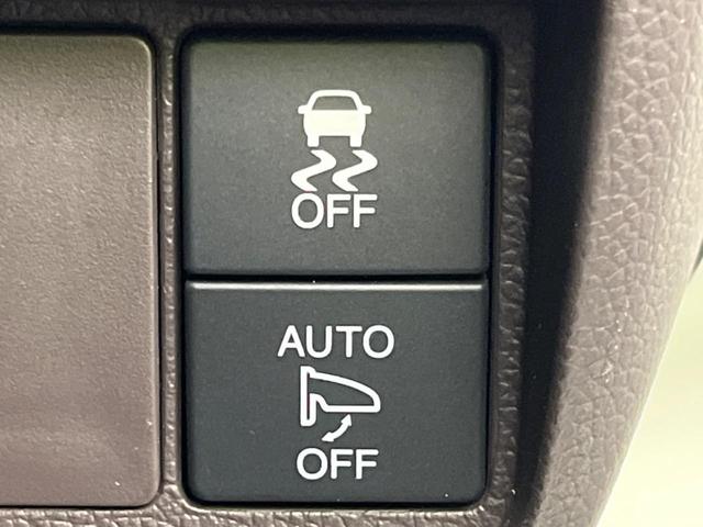 Ｎ－ＯＮＥ Ｇ　ＳＳブラウンスタイルパッケージ　禁煙車　Ｓｔｒａｄａナビ　シートヒーター　スマートキー　ＨＩＤヘッド　ビルトインＥＴＣ　オートライト　オートエアコン　Ｂｌｕｅｔｏｏｔｈ　ＣＤ　フルセグ（6枚目）