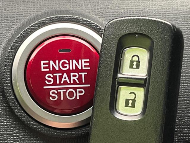 Ｎ－ＯＮＥ Ｇ　ＳＳブラウンスタイルパッケージ　禁煙車　Ｓｔｒａｄａナビ　シートヒーター　スマートキー　ＨＩＤヘッド　ビルトインＥＴＣ　オートライト　オートエアコン　Ｂｌｕｅｔｏｏｔｈ　ＣＤ　フルセグ（7枚目）