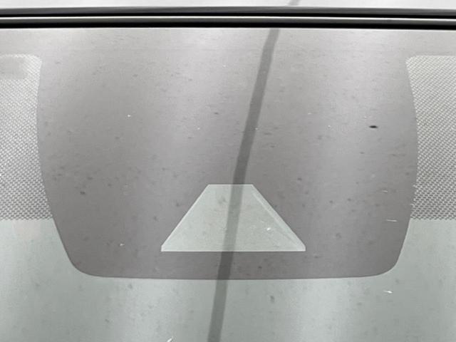 ＲＡＶ４ アドベンチャー　４ＷＤ　パノラマルーフ　Ｋｅｎｗｏｏｄ８型ナビ　セーフティセンス　レーダークルーズコントロール　パワーシート　シートベンチレーション　ＬＥＤヘッドライト　バックカメラ　ＥＴＣ　スマートキー（4枚目）