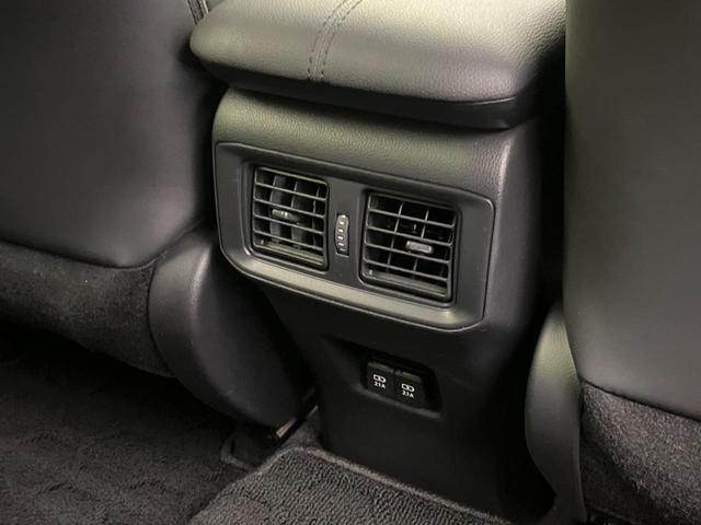 ＲＡＶ４ アドベンチャー　４ＷＤ　パノラマルーフ　Ｋｅｎｗｏｏｄ８型ナビ　セーフティセンス　レーダークルーズコントロール　パワーシート　シートベンチレーション　ＬＥＤヘッドライト　バックカメラ　ＥＴＣ　スマートキー（34枚目）