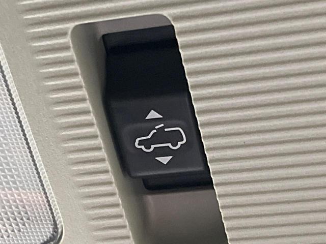 ＲＡＶ４ アドベンチャー　４ＷＤ　パノラマルーフ　Ｋｅｎｗｏｏｄ８型ナビ　セーフティセンス　レーダークルーズコントロール　パワーシート　シートベンチレーション　ＬＥＤヘッドライト　バックカメラ　ＥＴＣ　スマートキー（67枚目）