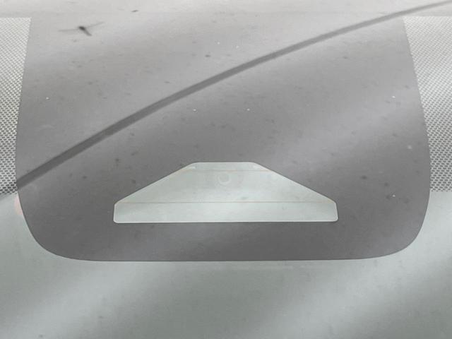 ノア Ｓ－Ｚ　モデリスタ　１０．５型ナビ　後席モニター　全周囲カメラ　ＢＳＭ　デジタルミラー　チームメイト　ヘッドアップディスプレイ　フルセグＴＶ　前席シートヒーター　デジタルインナーミラー（6枚目）