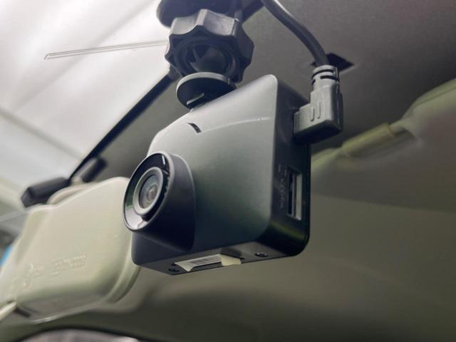 ジムニー ランドベンチャー　４ＷＤ　バックカメラ　禁煙車　ハーフレザーシート　シートヒーター　ドラレコ　ＥＴＣ　車線逸脱警報　オートライト　ＣＤ　ＤＶＤ再生　地デジ（5枚目）