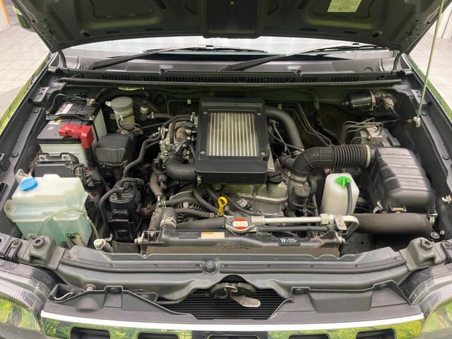 ジムニー ランドベンチャー　４ＷＤ　バックカメラ　禁煙車　ハーフレザーシート　シートヒーター　ドラレコ　ＥＴＣ　車線逸脱警報　オートライト　ＣＤ　ＤＶＤ再生　地デジ（18枚目）