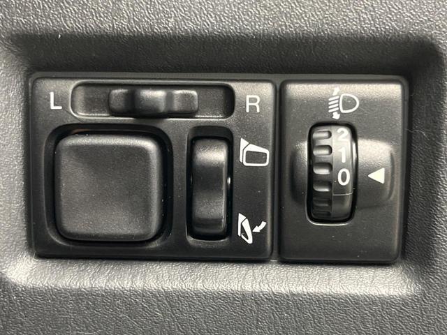 ジムニー ランドベンチャー　４ＷＤ　バックカメラ　禁煙車　ハーフレザーシート　シートヒーター　ドラレコ　ＥＴＣ　車線逸脱警報　オートライト　ＣＤ　ＤＶＤ再生　地デジ（37枚目）