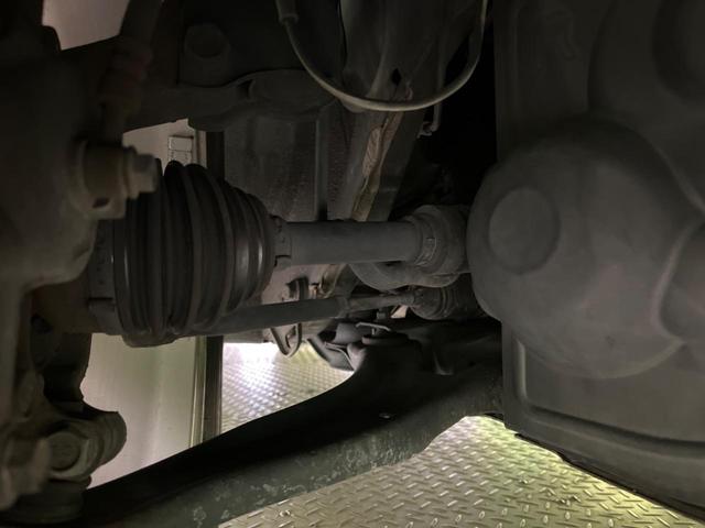 エクストレイル ２０Ｘｔｔ　４ＷＤ　純正ＳＤナビ　バックカメラ　禁煙車　シートヒーター　ドラレコ　スマートキー　ＨＩＤヘッド　ルーフレール　ビルトインＥＴＣ　クルコン　オートライト　オートエアコン　純正１７インチアルミ　フルセグ（20枚目）