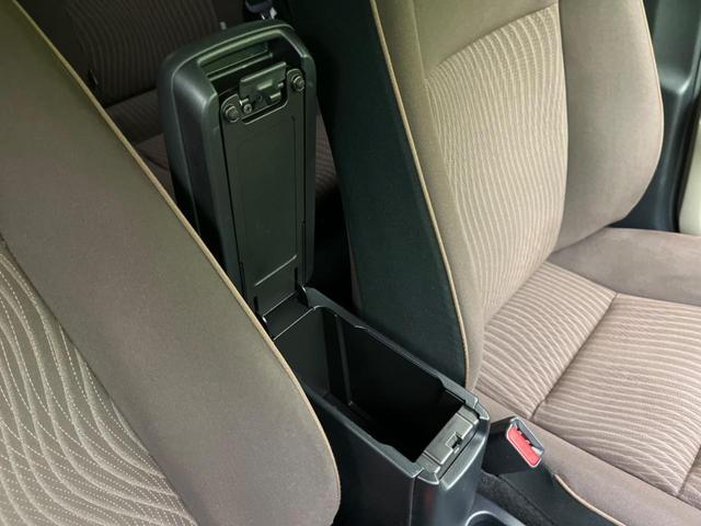 アクア G 純正SDナビ 前席シートヒーター スマートキー LEDヘッドライト HIDフォグランプ ステアリングスイッチ 純正15インチアルミホイール ETC(38枚目)