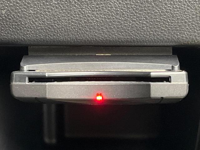 タント Xターボ SA ターボ 電動スライドドア 純正SDナビ バックカメラ 衝突被害軽減システム 禁煙車 スマートキー ビルトインETC オートライト オートエアコン Bluetooth CD(7枚目)