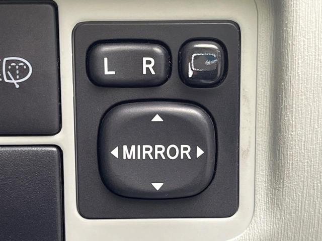 プリウス S LEDエディション 純正SDナビ バックカメラ フルセグ Bluetooth ETC スマートキー LEDヘッドライト 革巻きステアリングホイール オートエアコン(32枚目)