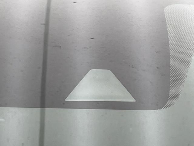 ノート e-パワーオーテック 純正ナビ 全周囲カメラ LEDヘッド エマージェンシーブレーキ 禁煙車 ドラレコ コーナーセンサー スマートキー LEDヘッド ETC オートハイビーム 車線逸脱警報 踏み間違い防止 オートライト(4枚目)