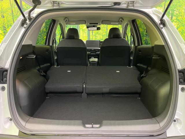 ノート Ｓ　衝突被害軽減装置　禁煙車　コーナーセンサー　スマートキー　ＥＴＣ　オートマチックハイビーム　パーキングアシススト　オートライト　オートエアコン（10枚目）