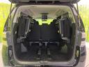 後席を格納すると、これだけの広さが!シーンに合わせたシートアレンジで、大きな荷物も積むことが出来ます♪