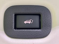 �ڥѥ�Хå��ɥ��ۥ��ޡ��ȥ����䱿ž�ʤΥܥ���򲡤������ǥꥢ�����Ȥ���ư�ǳ��Ĥ��ޤ�����ʪ����äƤ�����䡢�⤤���֤ˤ���Хå��ɥ����Ĥ��ݤ������ʵ�ǽ�Ǥ��� 6