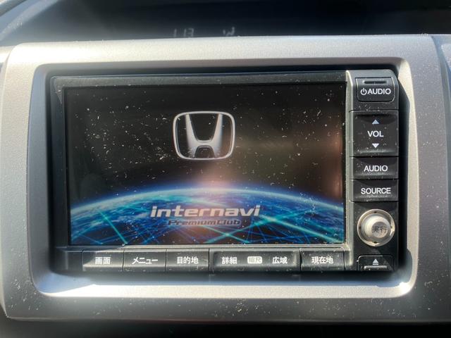 ステップワゴンスパーダ Ｚ　インターナビセレクション　無限フルエアロ　無限足回り　純正ナビ・ＴＶ　フリップダウンモニター　両側パワースライドドア　ＥＴＣ　純正１６インチアルミホイール　スマートキー　バックカメラ　タイヤ新品（13枚目）