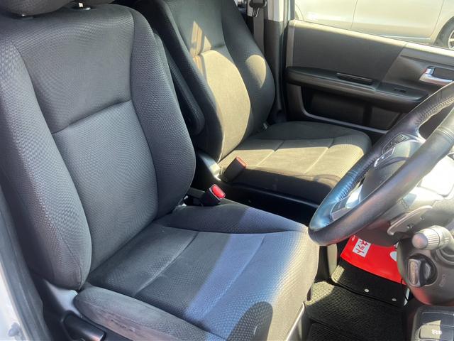 ステップワゴンスパーダ Ｚ　インターナビセレクション　無限フルエアロ　無限足回り　純正ナビ・ＴＶ　フリップダウンモニター　両側パワースライドドア　ＥＴＣ　純正１６インチアルミホイール　スマートキー　バックカメラ　タイヤ新品（20枚目）