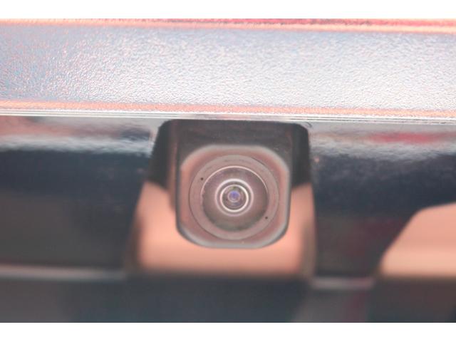 ※純正ナビの取付けでバックカメラを使用することができます！後方部の確認がナビ画面上で出来るので車庫入れやバック駐車に役立ちます♪