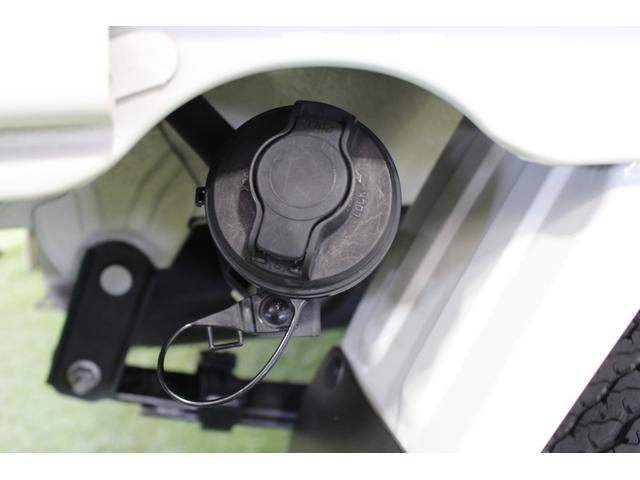 ハイゼットトラック スタンダード　コーナーセンサー　ラジオ　板キー　オートライト　ドアバイザー　マニュアルエアコン　ハロゲンヘッドライト　アイドリングストップ（32枚目）