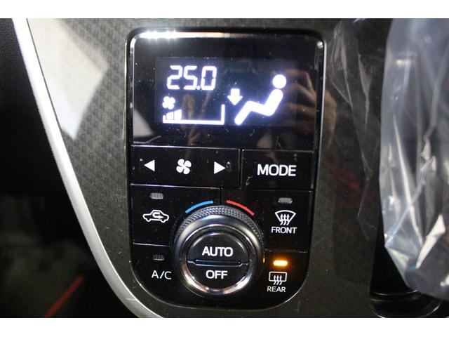 カスタム　ＸリミテッドＩＩ　ＳＡＩＩＩ　８インチナビ　パノラマモニター　ドライブレコーダー　ＥＴＣ　運転席シートヒーター　ＬＥＤヘッドライト　プッシュボタンスタート(21枚目)