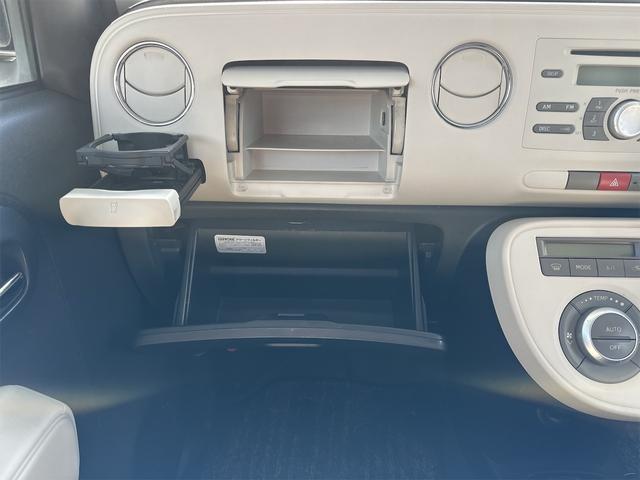 ココアプラスX エアコン パワーステアリング パワーウィンドウ 運転席エアバッグ 助手席エアバッグ 盗難防止システム 衝突安全ボディ キーレスエントリー ベンチシート CD(29枚目)