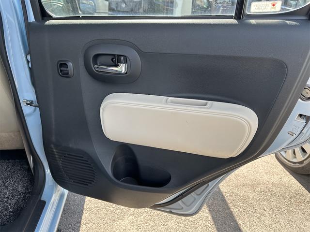 ココアプラスX エアコン パワーステアリング パワーウィンドウ 運転席エアバッグ 助手席エアバッグ 盗難防止システム 衝突安全ボディ キーレスエントリー ベンチシート CD(40枚目)