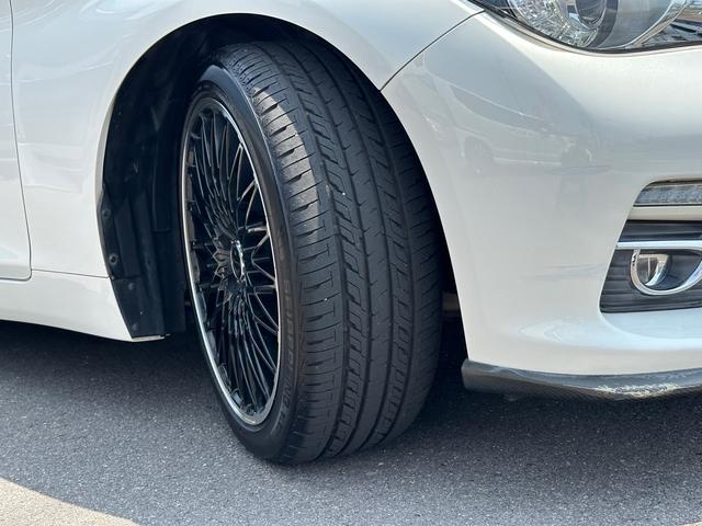 200GT-t ターボ車 コーティング済み 社外アルミ LEDヘッドランプ アイドリングストップ BluetoothAudio ETC バックカメラ 衝突安全ボディ スマートキー パワーシート 寒冷地仕様(22枚目)