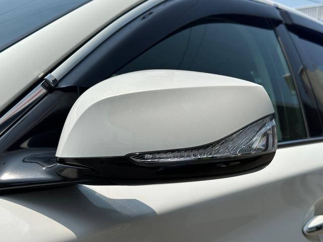 200GT-t ターボ車 コーティング済み 社外アルミ LEDヘッドランプ アイドリングストップ BluetoothAudio ETC バックカメラ 衝突安全ボディ スマートキー パワーシート 寒冷地仕様(60枚目)