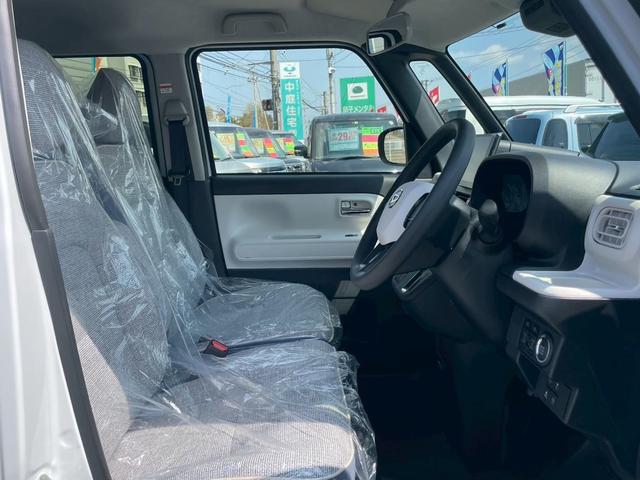 ムーヴキャンバス ストライプスＧ　届け出済未使用車　９インチディスプレイオーディオ　クリアランスソナー　レーンアシスト　バックカメラ　Ｂｌｕｅｔｏｏｔｈ接続　両側電動スライドドア　シートヒーター　オートライト　オートエアコン（7枚目）