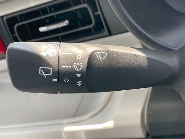 ムーヴキャンバス ストライプスＧ　届け出済未使用車　９インチディスプレイオーディオ　クリアランスソナー　レーンアシスト　バックカメラ　Ｂｌｕｅｔｏｏｔｈ接続　両側電動スライドドア　シートヒーター　オートライト　オートエアコン（28枚目）