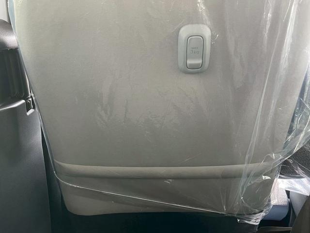 ムーヴキャンバス ストライプスＧ　届け出済未使用車　９インチディスプレイオーディオ　クリアランスソナー　レーンアシスト　バックカメラ　Ｂｌｕｅｔｏｏｔｈ接続　両側電動スライドドア　シートヒーター　オートライト　オートエアコン（55枚目）