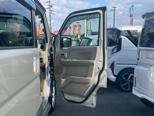 エブリイワゴン ＰＺターボスペシャル　禁煙車　両側電動スライドドア　バックカメラ　ＥＴＣ　Ｂｌｕｅｔｏｏｔｈ接続　　ナビ　ＣＤ・ＤＶＤ　　ドライブレコーダー　　キーレスエントリー　衝突被害軽減システム　衝突安全ボディ　盗難防止システム（70枚目）