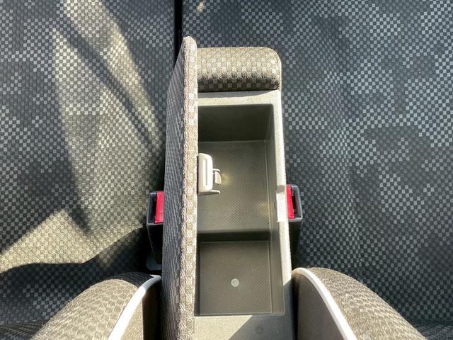 ハスラー J デュアルカメラブレーキサポート 衝突被害軽減システム シートヒーター ワンセグナビ オートライト オートエアコン CD再生 フルフラット ベンチシート スマートキー 禁煙車 アイドリングストップ(40枚目)