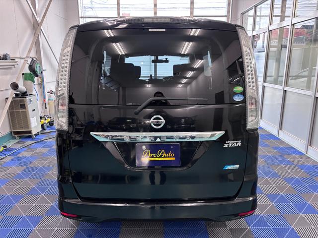 セレナ ハイウェイスター S-ハイブリッド エアロモード ワンタッチ両側電動スライドドア・純正ナビ(HM512D-W)・バックモニター・フルセグTV・DVD再生・Bluetooth・エアロ・ETC・ドラレコ・オートライト・キセノン・革巻ハンドル(10枚目)