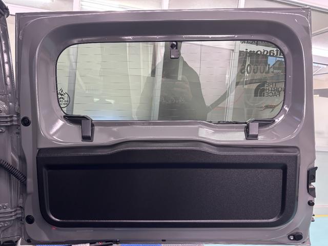 ジムニー ＸＣ　★社外８インチナビ（ＡＶＩＣ－ＲＬ８１２）★フルセグ★Ｂモニター★ＤＶＤ再生★シートカバー★ルーフキャリア★１インチリフトアップ★社外マフラー★スロットルコントローラー★サブコンピューター★（36枚目）