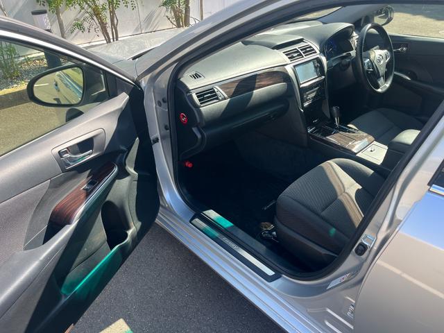 カムリ ハイブリッド Gパッケージ(16枚目)