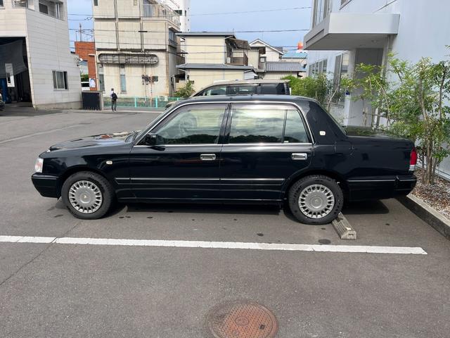 クラウン スーパーデラックス　ＬＰＧタクシー（9枚目）