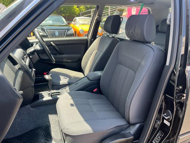 クラウン スーパーデラックス　ＬＰＧタクシー（12枚目）