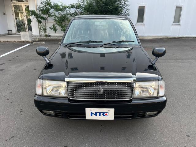 クラウンコンフォート スタンダード LPGタクシー(3枚目)