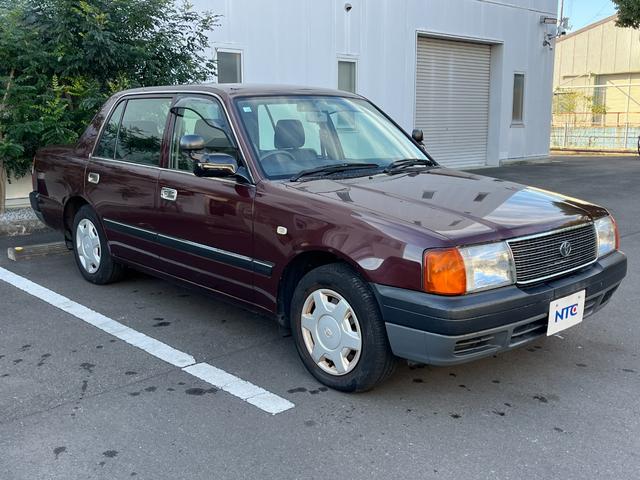 コンフォート DX LPGタクシー 5速MT(4枚目)