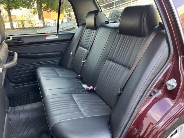 コンフォート DX LPGタクシー 5速MT(14枚目)