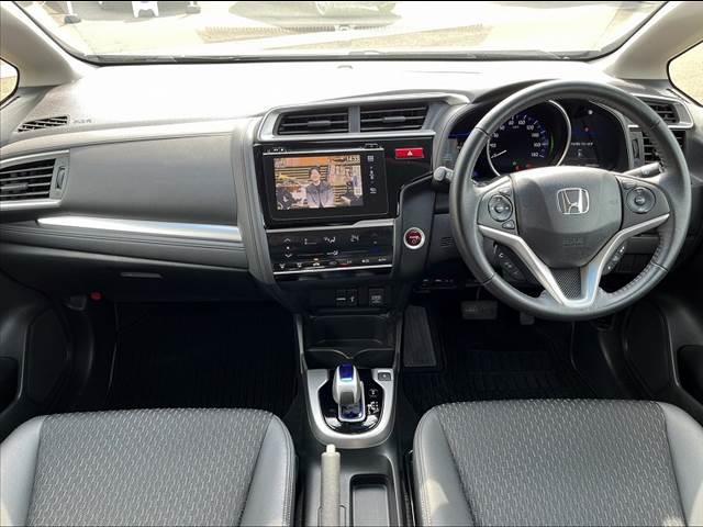 Lパッケージ 純正ナビ フルセグTV バックカメラ ETC車載器 CD/DVD Bluetooth クルーズコントロール スマートキー プッシュスタート 禁煙 ステリモ オートライト チルステ(2枚目)