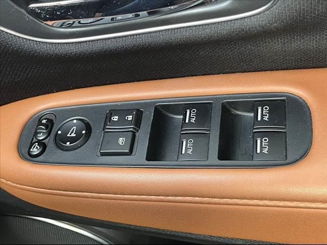 ハイブリッドZ・ホンダセンシング ホンダセンシング メーカーナビ フルセグ Bluetooth Bカメラ スマートキー プッシュスタート 前席シートヒーター ブレーキホールド ETC ルーフレール オートライト オートワイパー(27枚目)