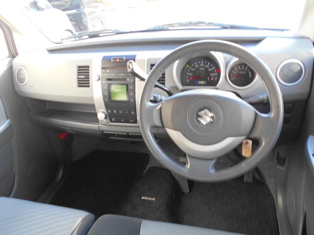 内装気になる臭い等もありません♪