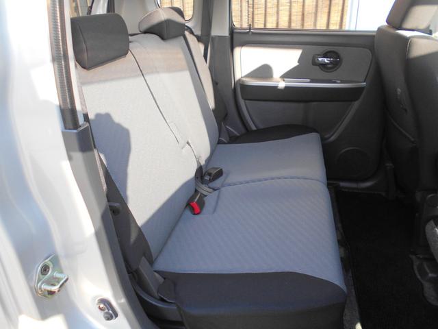 後席シートも綺麗な状態です！！