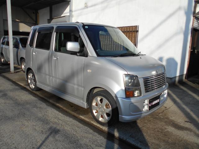 Ｈ１７年式　ワゴンＲ　ＦＴ−Ｓリミテッド入荷しました。ターボ　キーレス　オートエアコン　ベンチシート　キーレス　純正１４インチアルミ　ユーザー買取車両　全国納車可能です。