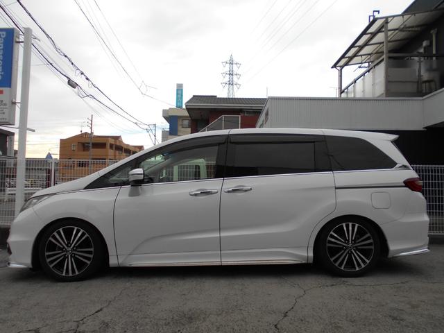 オデッセイ アブソルート　両側電動スライドドア　アルパイン９インチナビＴＶ　フルセグ　ＤＶＤ再生　Ｂｌｕｅｔｏｏｔｈ対応　ＥＴＣ　バックモニター　ＴＥＩＮ車高調　純正１８インチアルミ　ＬＥＤヘッドライト　衝突軽減ブレーキ（5枚目）
