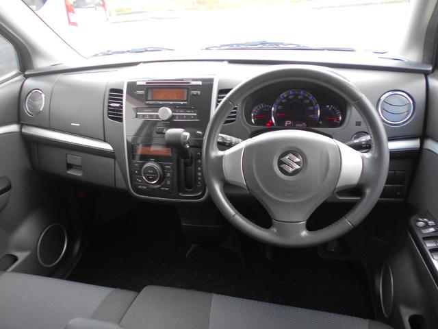 内装気になる臭い等もありません♪