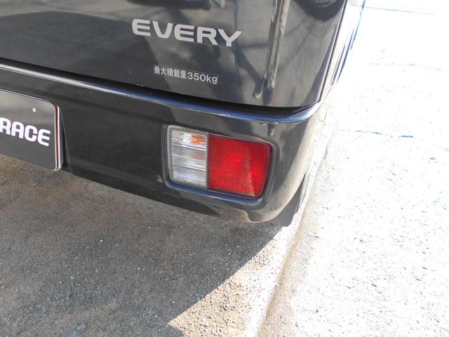 エブリイ ＰＣリミテッド　ハイルーフ　キーレス　純正ＣＤコンポ　ＥＴＣ　プライバシーガラス　４ナンバー貨物　タイミングチェーン（31枚目）