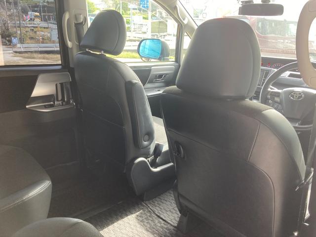 ヴォクシー ZS 煌Z 7人乗り 両側パワースライドドア ナビ バックモニターカメラ パドルシフト オートエアコン ドライブレコーダー スマートキー(31枚目)