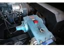 　４００Ｋｇ高圧洗浄車　シンショーパワージェッター　サブエンジン式　車載型式ＰＪＢ－２Ａ２９Ｅ　性能型式ＳＪＤ－１３８７　圧力１２．５ＭＰａ　吸水量８７Ｌ／ｍｉｎ　タンク容量４００Ｌ　ＵＣ－ＦＢ７００Ａ(33枚目)