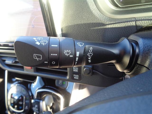 ヴォクシー ハイブリッドZS 煌II フルセグ メモリーナビ DVD再生 ミュージックプレイヤー接続可 バックカメラ 衝突被害軽減システム ETC ドラレコ 両側電動スライド LEDヘッドランプ 乗車定員7人 3列シート ワンオーナー(19枚目)